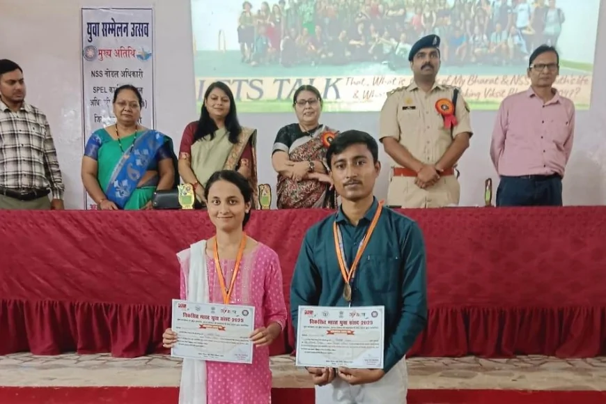 पोस्ट ग्रेजुएट कॉलेज अतर्रा में मिशन शक्ति के तहत छात्र-छात्राओं को किया गया जागरूक