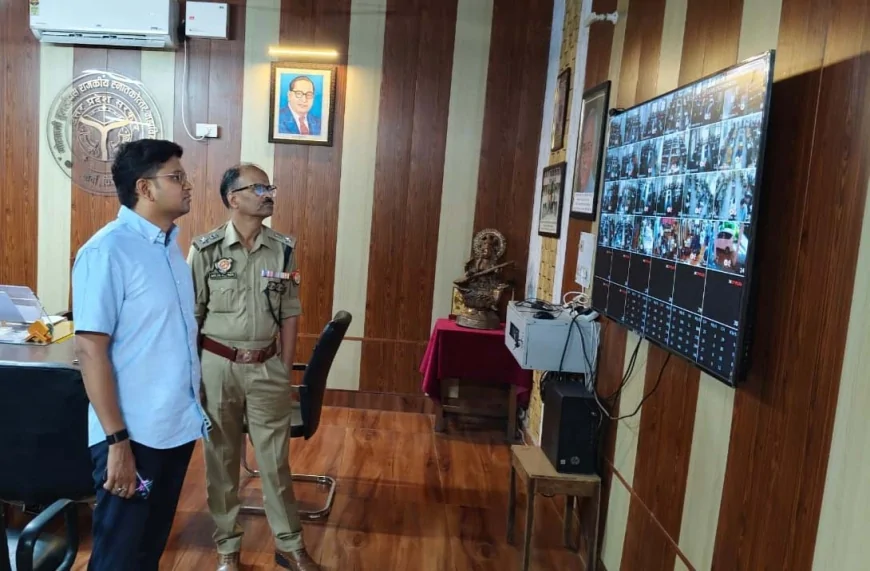 परीक्षा केन्द्रों का डीएम-एसपी ने किया निरीक्षण