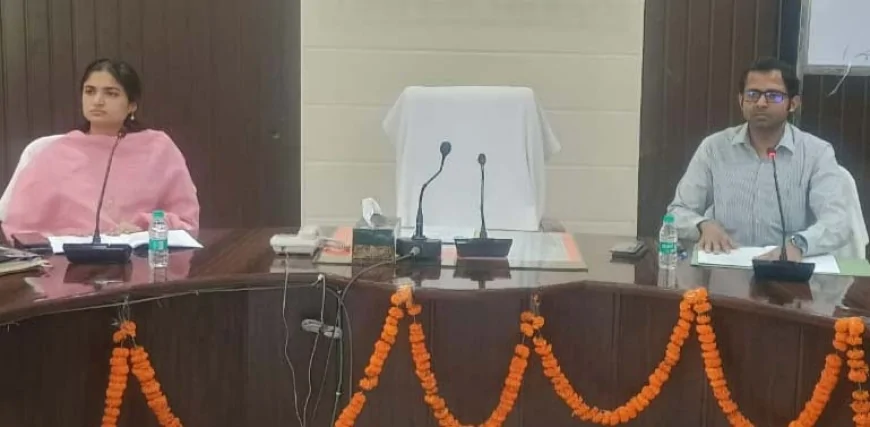 नदी किनारे बसे गांवों में चलाएं स्वच्छता अभियान : सीडीओ