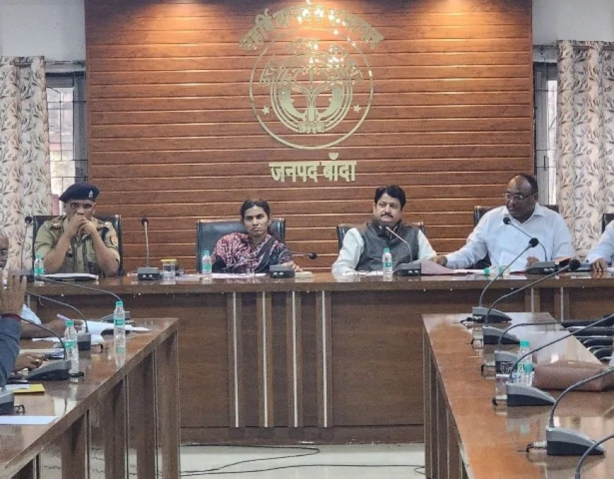 “राह-वीर योजना” के प्रभावी क्रियान्वयन पर जोर, डीएम ने की सड़क सुरक्षा समिति की बैठक