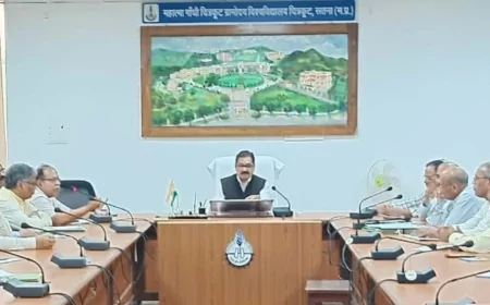 शिक्षकों और कर्मचारियों के अवकाश आनलाइन होंगे स्वीकृत : कुलगुरु