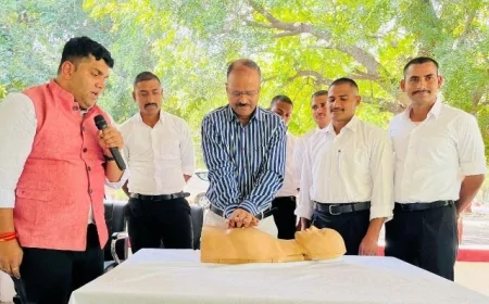 जीवन रक्षा में पुलिस की नई पहचान, एसपी ने किया सीपीआर