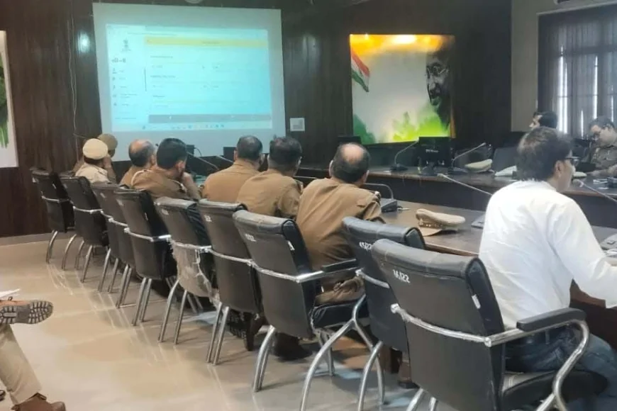 राघव प्रेक्षागार में विवेचकों को दिया गया प्रशिक्षण