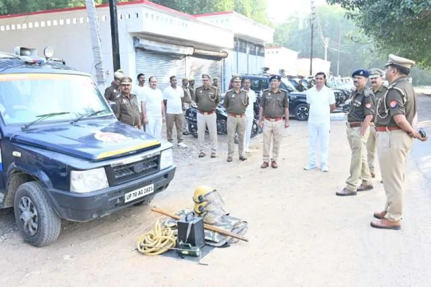 एसपी ने परेड का निरीक्षण कर पढ़ाया कर्तव्यनिष्ठा का पाठ