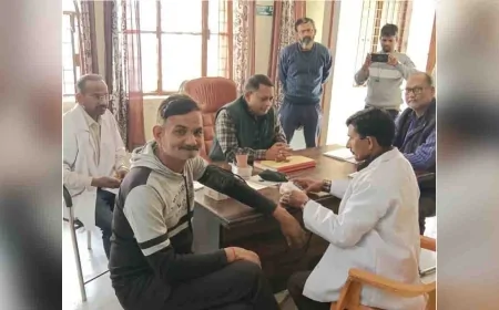 आरोग्य मेला में लाभार्थियों ने ली स्वास्थ्य सेवाएं