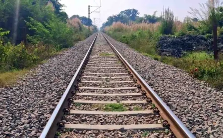 रेलखंड दोहरीकरण कार्य से कई ट्रेनों का संचालन प्रभावित, 11 दिसंबर को झांसी-बांदा सहित प्रमुख रूट बंद रहेंगे