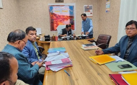 मानकों के अनुरूप कराए जाएं पर्यटन विकास के कार्य : डीएम