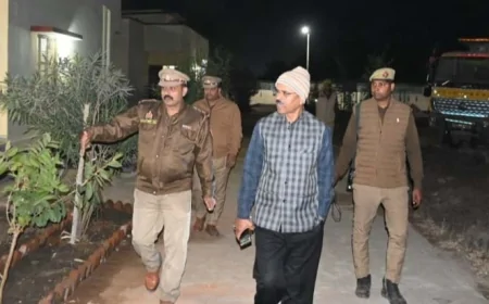 निर्माणाधीन थाना भरतकूप का एसपी ने किया निरीक्षण