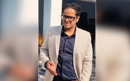 शिकायतों का समयबद्ध एवं पारदर्शी ढंग से निस्तारण सुनिश्चित किया जाये : डीएम