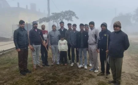 कुरारा में आरएसएस की प्रभात शाखा में विजय दिवस पर दंड प्रहार कार्यक्रम आयोजित