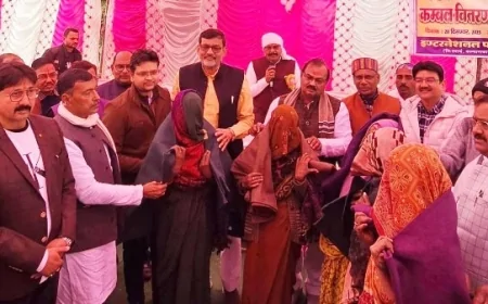 समाजसेवी संस्था पायनियर्स क्लब ने दो सैकड़ा जरूरतमंदो को बांटे कंबल