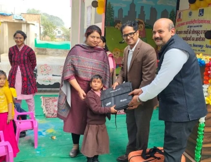 दिव्यांग बच्चों के खेलकूद व सांस्कृतिक कार्यक्रम का किया गया आयोजन