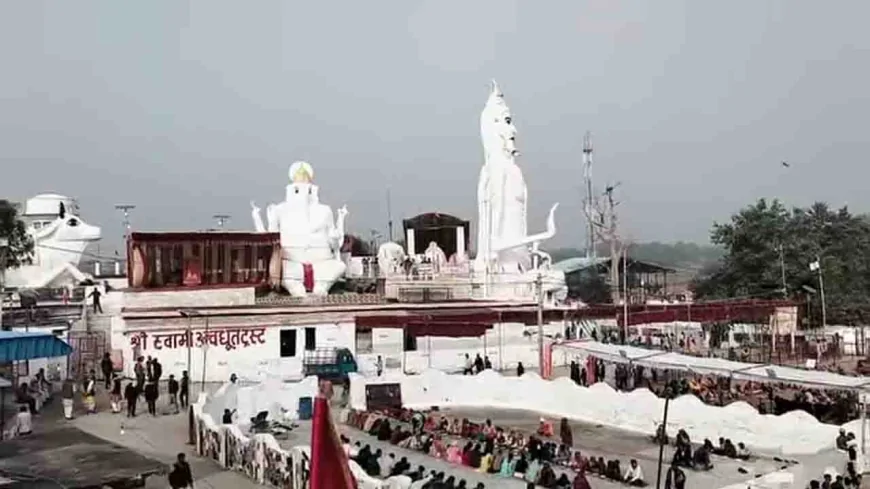 मौनी बाबा धाम में भव्य मेले का आगाज, दुकानें सजीं