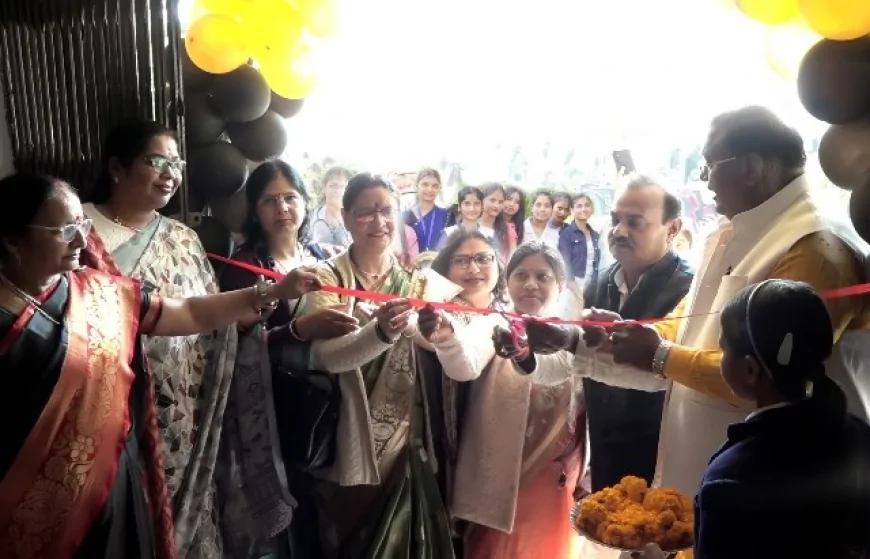 छात्राओं ने करियर मेले में किया प्रतिभा प्रदर्शन