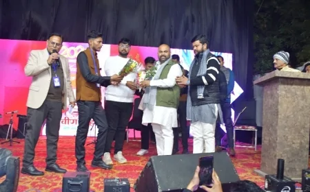 डिजिटल क्रिएटर्स मीटअप में प्रवीण सिंह ने युवाओं को किया सम्मानित