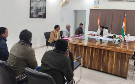 केजीबीवी के निर्माण कार्य में गुणवत्ता का रहे विशेष ध्यान : डीएम