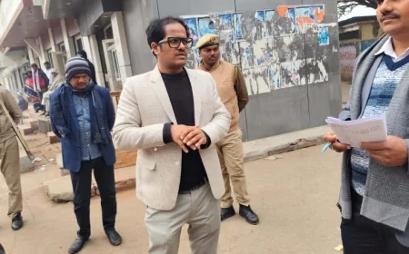 कूड़ा संग्रहण स्थलों को खत्म कर बनाएं सेल्फी प्वाइंट, टैक्सी स्टैन्ड : डीएम