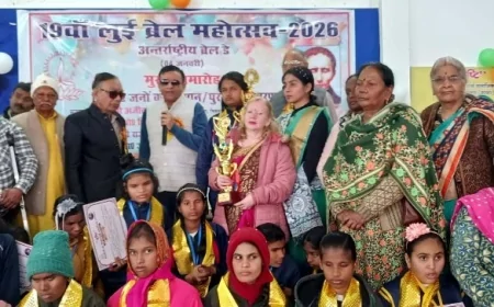 आयुक्त ने महाप्रबंधक व महासचिव को दिया लुई ब्रेल अवार्ड