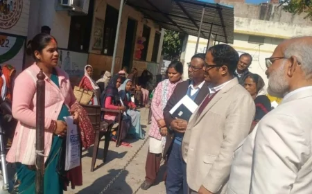 नगरीय प्राथमिक स्वास्थ्य केन्द्र का डीएम ने किया औचक निरीक्षण