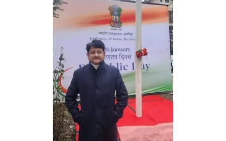 बुखारेस्ट में लहराया तिरंगा, संयुक्त भारतीय दूतावास में धूमधाम से मना 77वां गणतंत्र दिवस