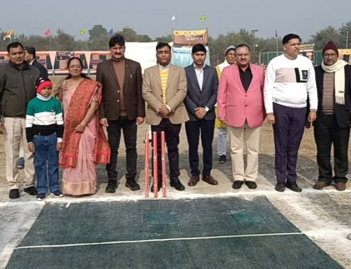 दिव्यांग क्रिकेट मैच : मेरठ को हरा फाइनल में पहुंचा कानपुर