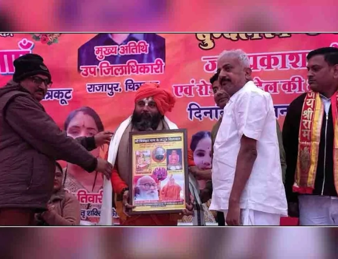 ग्राम सगवारा में भव्य संगीत संध्या कार्यक्रम संपन्न