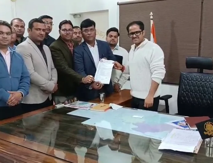 स्कूली वाहनों की फिटनेस जाँच को लेकर निजी स्कूलों की पीड़ा, जिलाधिकारी से समाधान की मांग