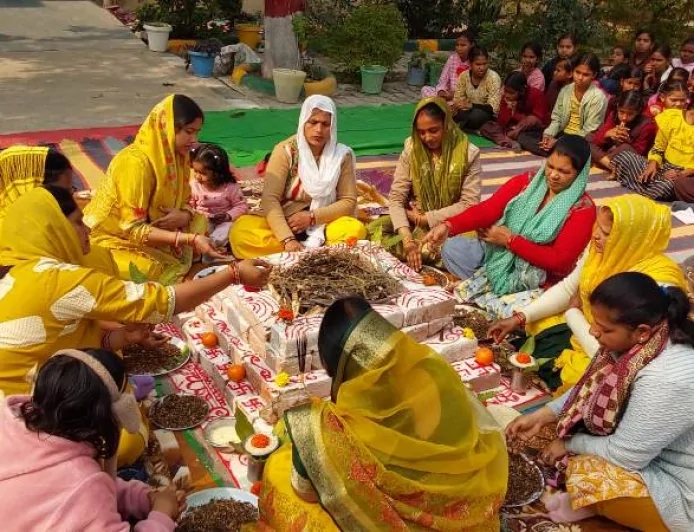 कस्तूरबा गांधी आवासीय बालिका विद्यालय में बसंत पंचमी व नेताजी सुभाष चंद्र बोस जयंती मनाई गई