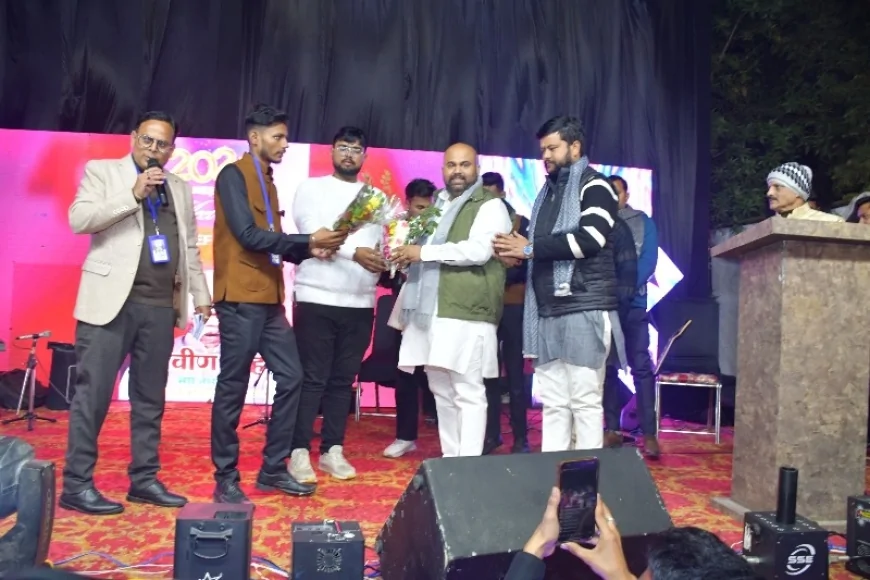 डिजिटल क्रिएटर्स मीटअप में प्रवीण सिंह ने युवाओं को किया सम्मानित