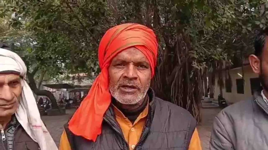 पेयजल पाइप लाइन क्षतिग्रस्त, परसी डेरा में गहराया जल संकट