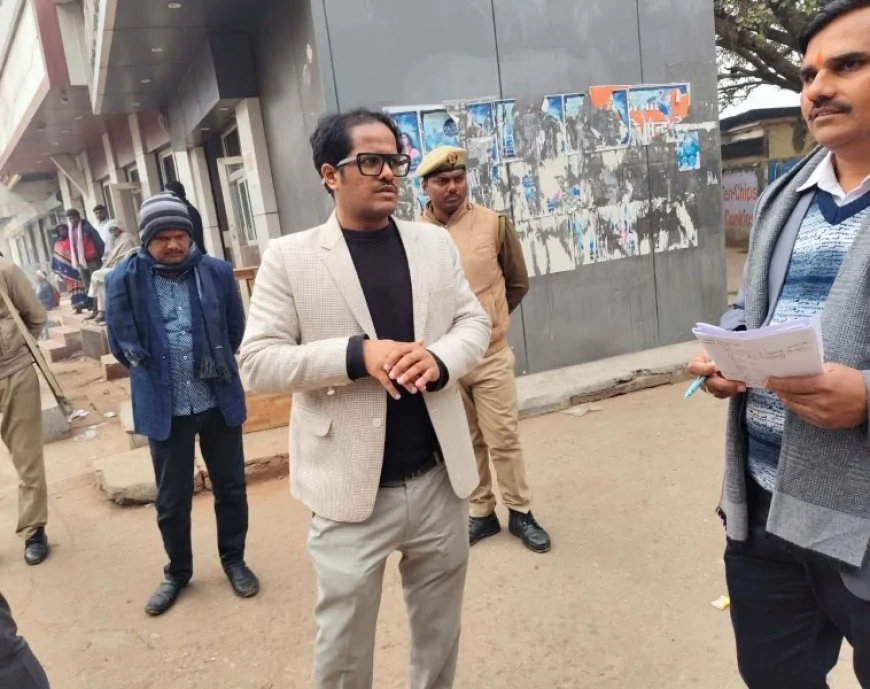 कूड़ा संग्रहण स्थलों को खत्म कर बनाएं सेल्फी प्वाइंट, टैक्सी स्टैन्ड : डीएम