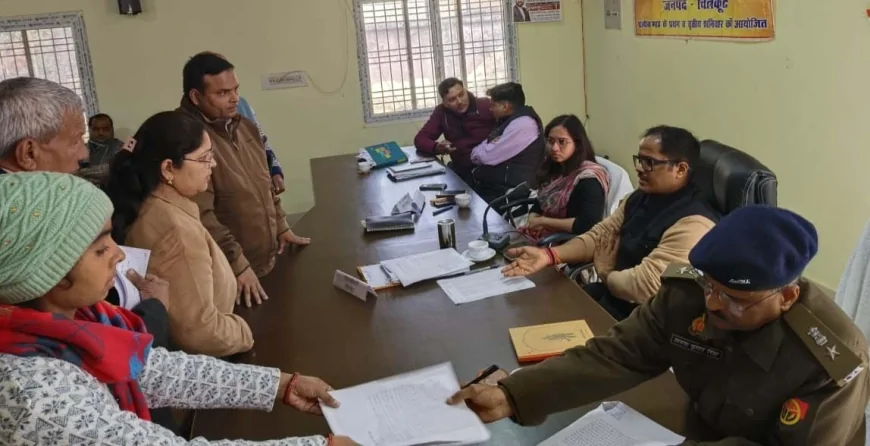 जन समस्याओं का पारदर्शी एवं गुणवत्तापूर्ण करें निस्तारण : डीएम