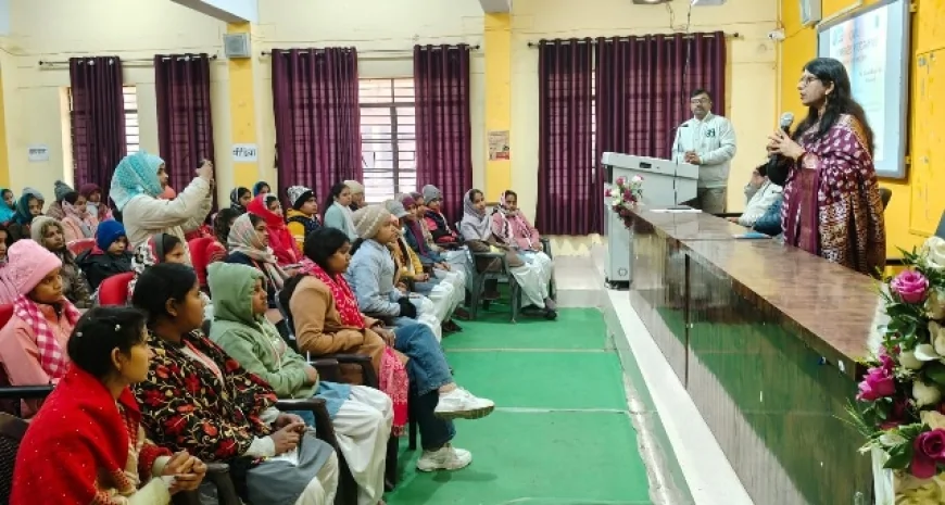 इग्नू की उपनिदेशक ने महाविद्यालय का किया औचक निरीक्षण