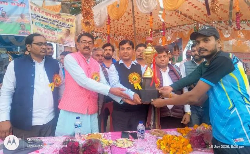 18 दिवसीय सुपर चैलेंज कप बरेठी का भव्य समापन : खेल से होता है सर्वांगीण विकास : एसडीएम
