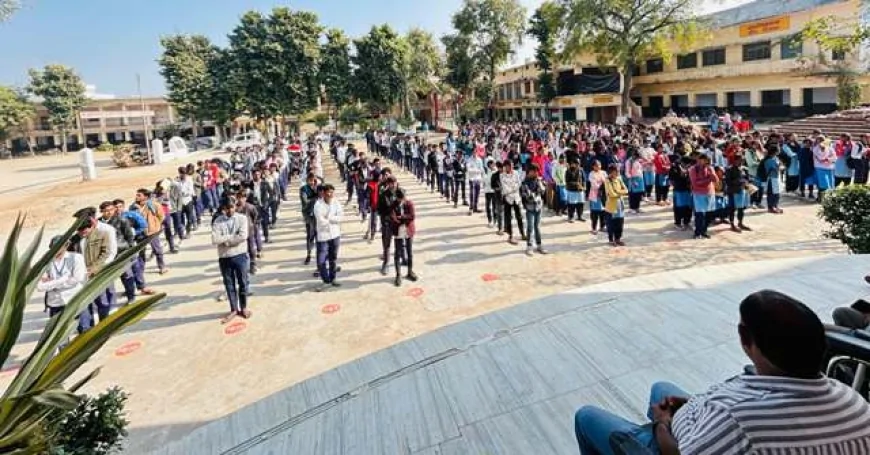 राष्ट्रीय युवा दिवस पर राठ में गूंजा ‘वन्देमातरम्’, एबीवीपी ने कराया भव्य सामूहिक गान