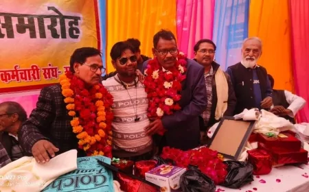 राठ रोडवेज डिपो में सीनियर क्लर्कों को भावभीनी विदाई