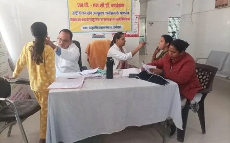 राष्ट्रीय गैर संचारी रोग नियंत्रण दिवस पर स्वास्थ्य केंद्र में लगा कैंप