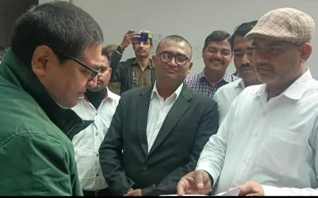 कर्मचारियों की सर्विस बुक शीघ्र दुरुस्त करें ईओ : अपर आयुक्त