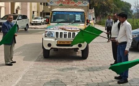 फार्मर रजिस्ट्री प्रचार वाहन को सीडीओ ने दिखाई हरी झंडी