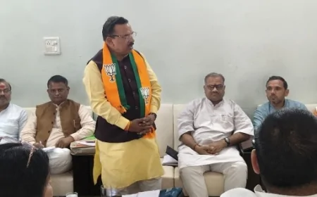 प्रशिक्षत किए जाएंगें पार्टी कार्यकर्ता : प्रकाश पाल