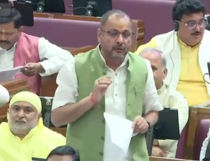 यूपी बजट 'अंत्योदय' का संकल्प, विपक्ष के पास केवल राजनीतिक प्रलाप : प्रकाश द्विवेदी