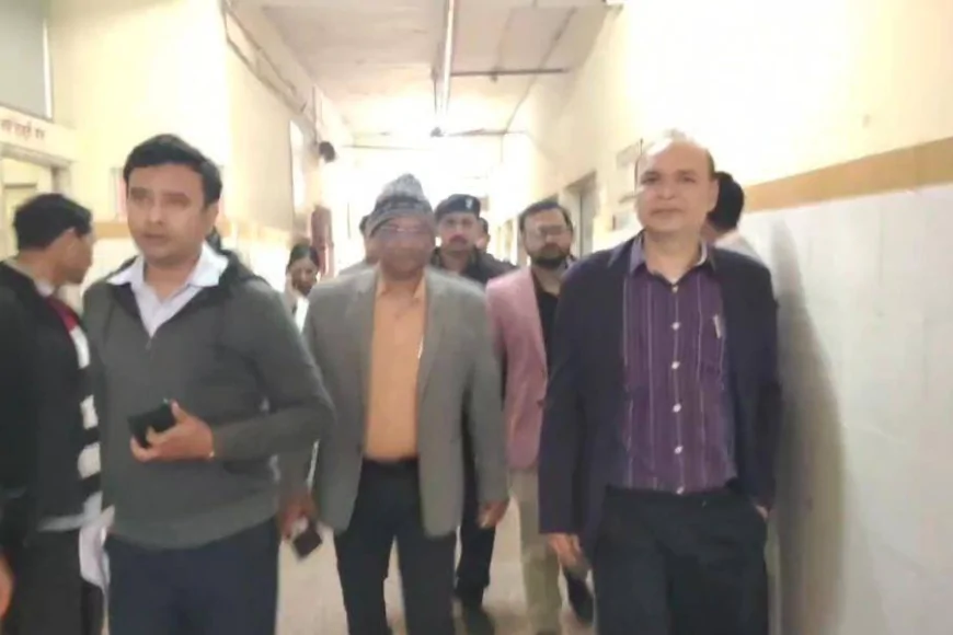 झांसी मंडल की मेडिकल टीम का बांदा जिला अस्पताल में औचक निरीक्षण