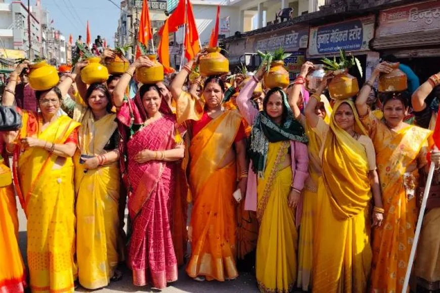 विराट हिंदू सम्मेलन आयोजित, निकाली गई कलश यात्रा