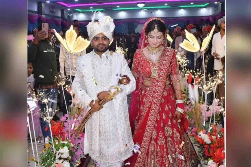 आईईएस अधिकारी ने रचाया बिना दहेज विवाह, समाज को दिया सशक्त संदेश