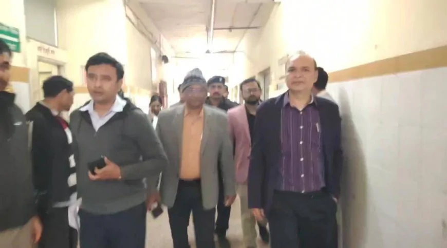 झांसी मंडल की मेडिकल टीम का बांदा जिला अस्पताल में औचक निरीक्षण