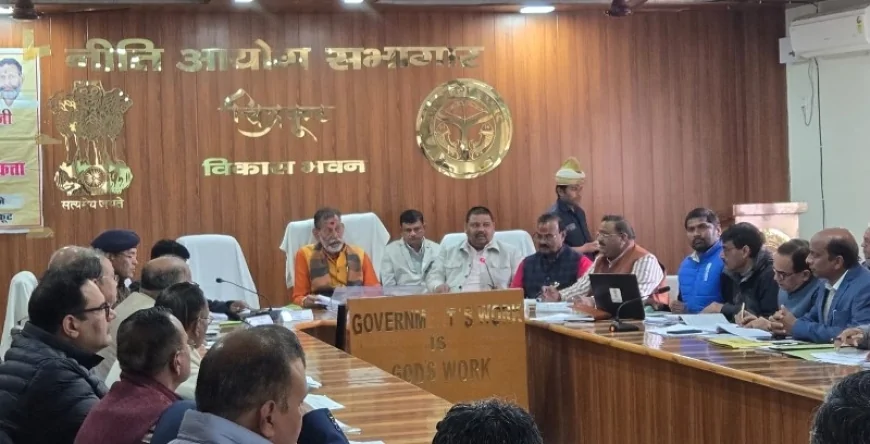 कम ग्रेड वाले विभाग सुधारें रैंकिंग, अन्यथा होगी कार्रवाई : मंत्री