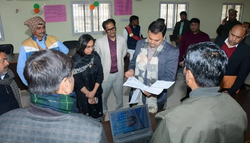 एसआईआर कार्यो की विशेष रोल प्रेक्षक ने की समीक्षा