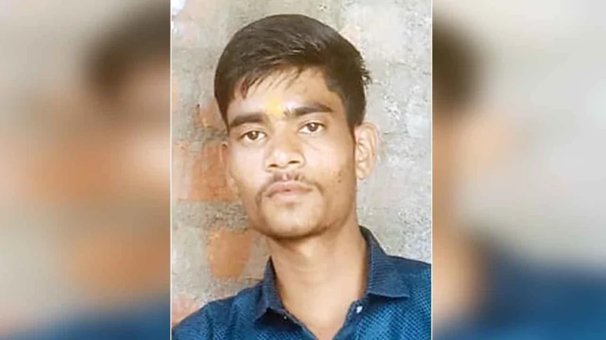 प्रेम प्रसंग में इंटर के छात्र ने ट्रेन के आगे कूदकर दी जान