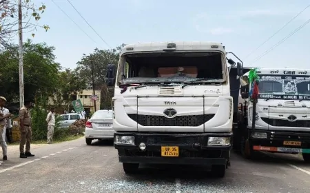 तेज रफ्तार ट्रक की टक्कर से स्कूली छात्र की मौत, एक घायल