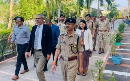 जिला कारागार का डीजे, डीएम, एसपी ने किया निरीक्षण